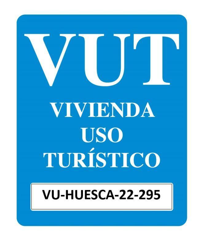 Apartamento Sansoain Jaca Exterior foto